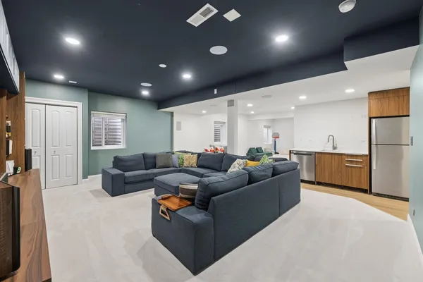 $1,495,000 | 700 Swain Avenue, Elmhurst, IL 60126