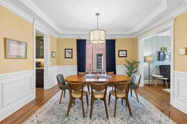 $1,495,000 | 700 Swain Avenue, Elmhurst, IL 60126
