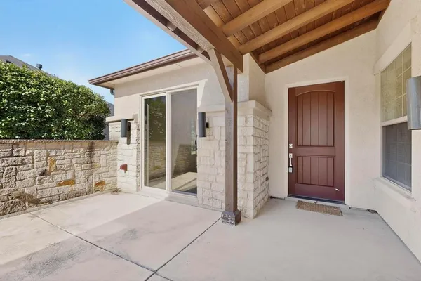 $899,900 | 8708 Crestview Drive, Denton, TX 76207