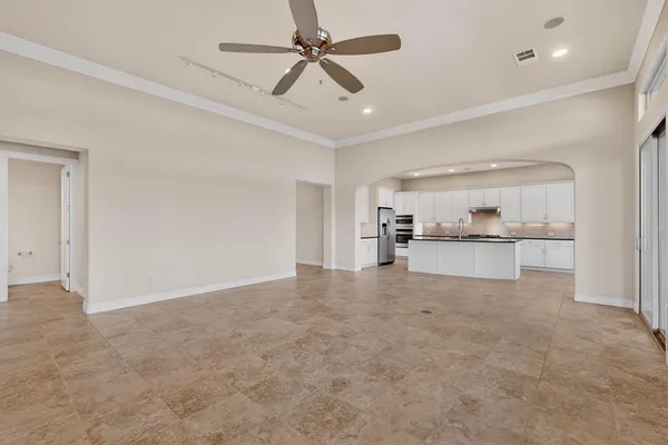 $899,900 | 8708 Crestview Drive, Denton, TX 76207