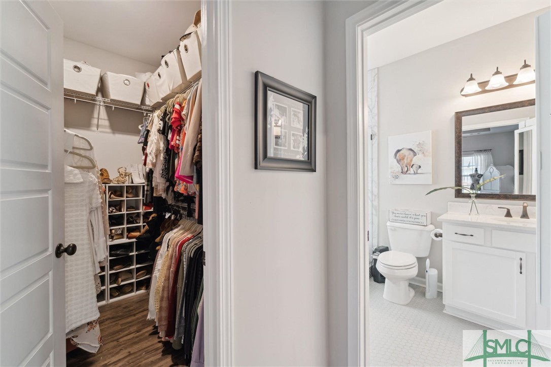 159 Carlisle Way Savannah, GA 31419 - Photo 21 of 41 Large master closet