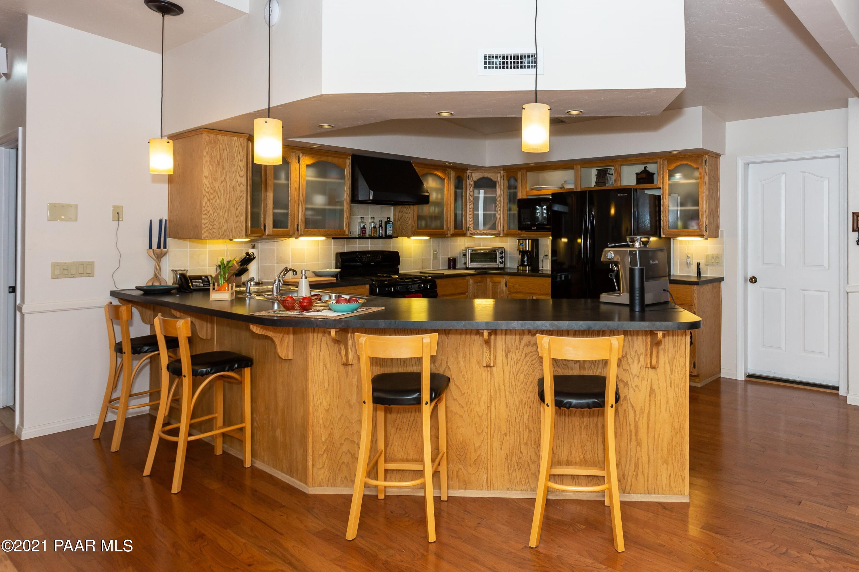 2405 North Williamson Valley Road Prescott, AZ 86305 - Photo 7 of 37 Kitchen
