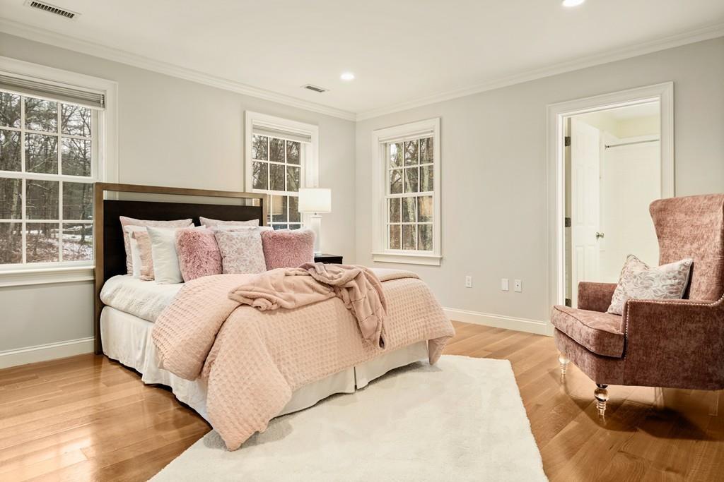 20 Beaver Road Weston, MA 02493 - Photo 23 of 39