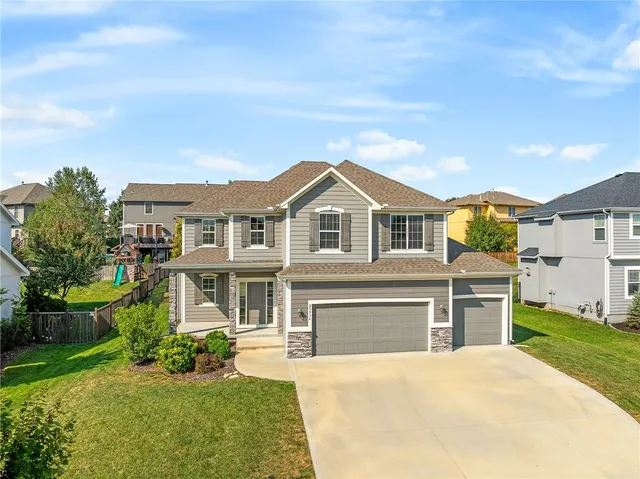 $515,000 | 25336 West 149th Place, Olathe, KS 66061