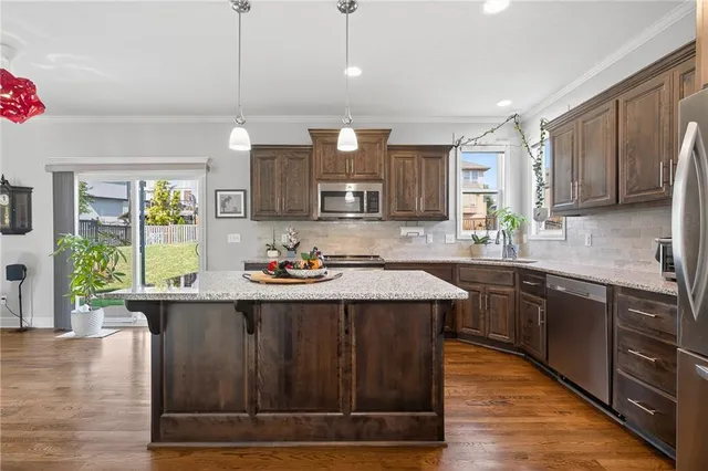 $515,000 | 25336 West 149th Place, Olathe, KS 66061