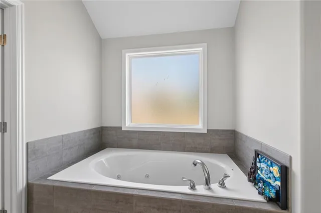 $515,000 | 25336 West 149th Place, Olathe, KS 66061