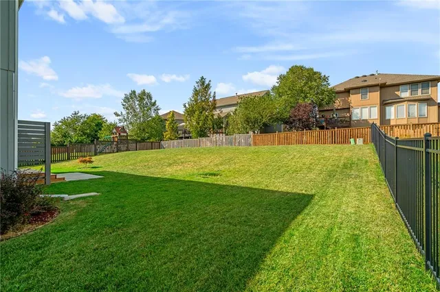 $515,000 | 25336 West 149th Place, Olathe, KS 66061