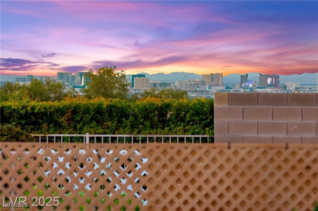 2495 Kaymin Ridge Road Henderson, NV 89052 - Photo 58 of 84