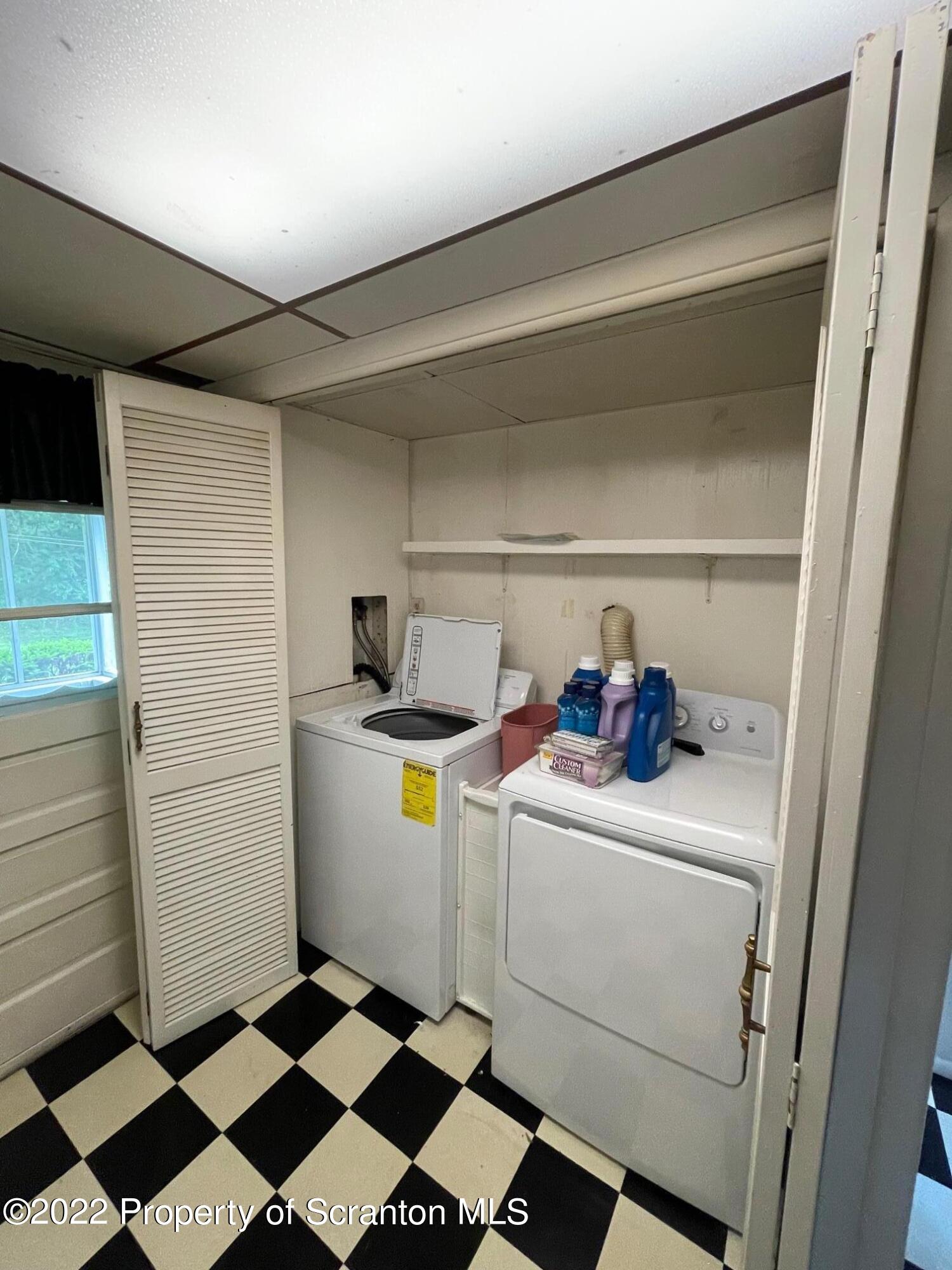 103 Monterey Road Scranton, PA 18505 - Photo 17 of 19 Gallery Image 17