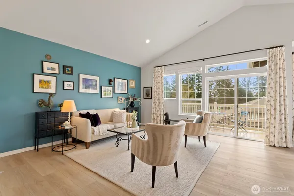 $645,000 | 18560 Northeast 57th Street, Redmond, WA 98052