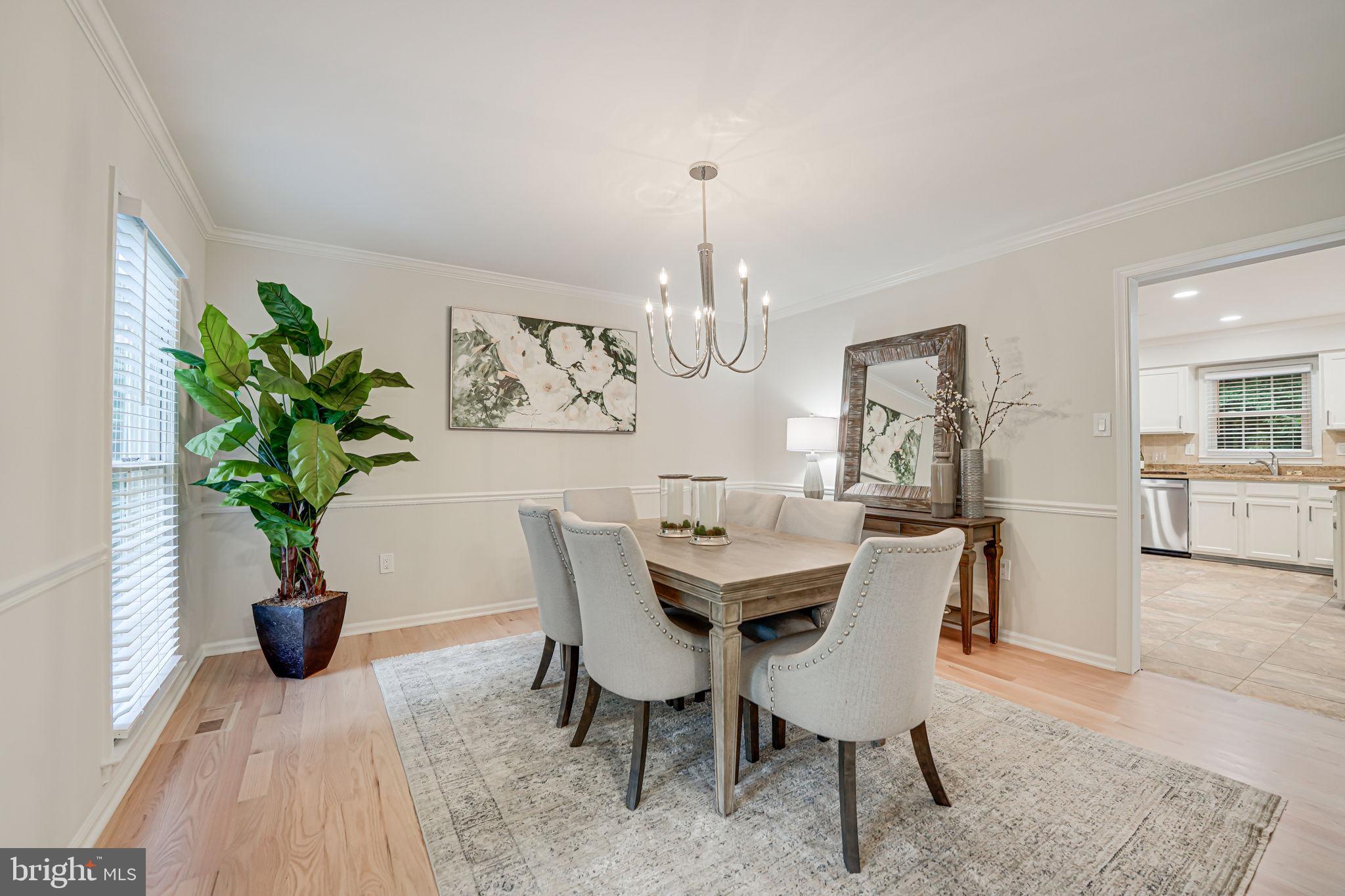 11615 Deer Forest Road Reston, VA 20194 - Photo 33 of 59 Dining Room