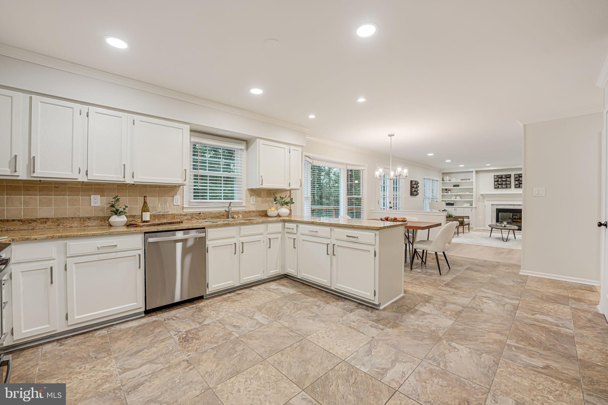 11615 Deer Forest Road Reston, VA 20194 - Photo 36 of 59 Kitchen