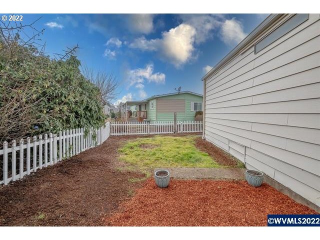 5422 Portland Road Northeast, Unit 94 Salem, OR 97305 - Photo 2 of 32 Gallery Image 2