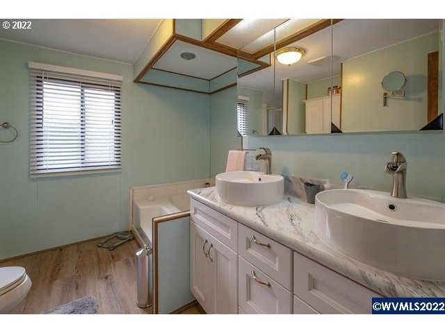5422 Portland Road Northeast, Unit 94 Salem, OR 97305 - Photo 30 of 32 Gallery Image 30