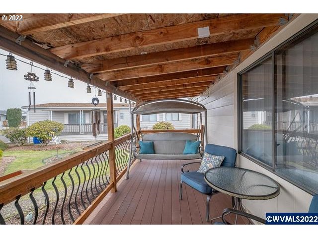 5422 Portland Road Northeast, Unit 94 Salem, OR 97305 - Photo 8 of 32 Gallery Image 8