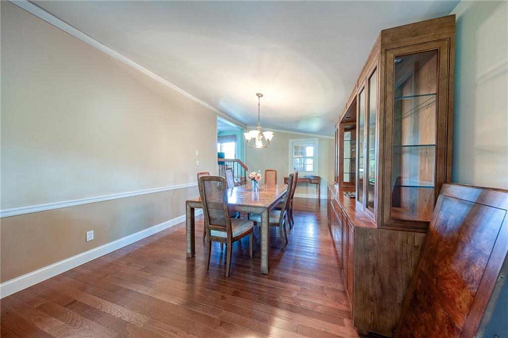 275 Spring Valley Road Saxonburg, PA 16056 - Photo 16 of 42 dining room