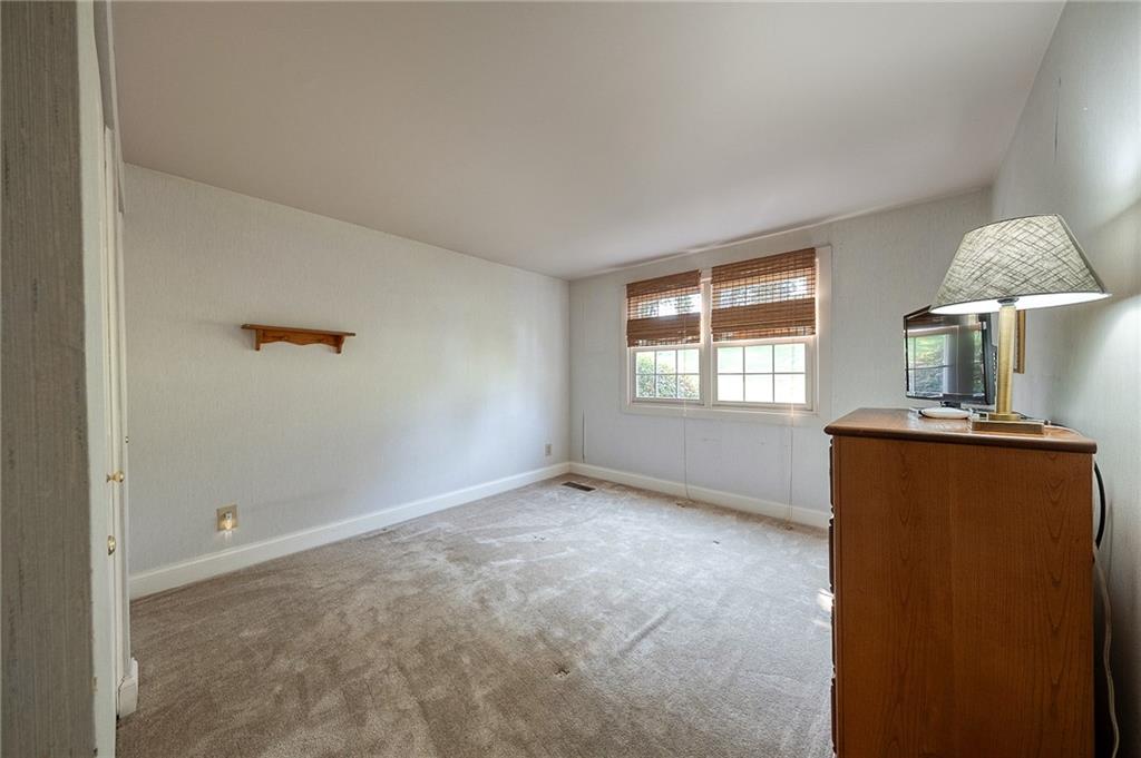 275 Spring Valley Road Saxonburg, PA 16056 - Photo 25 of 42