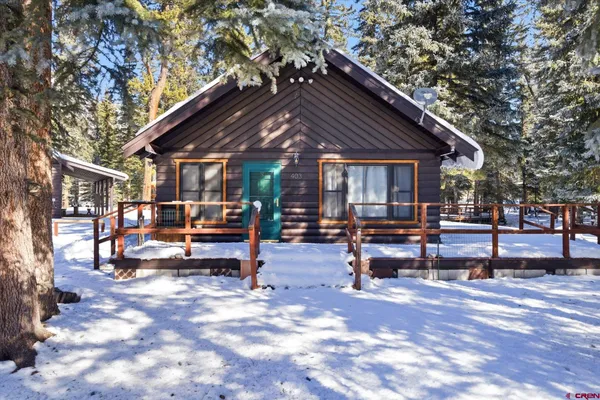 a view of a outdoor space