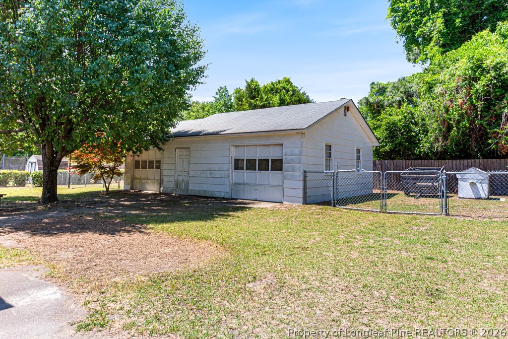 1802 Flintshire Road Fayetteville, NC 28304 - Photo 36 of 38