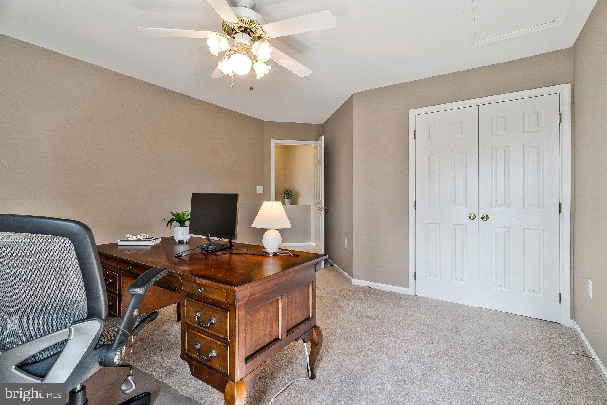 46865 Backwater Drive Sterling, VA 20164 - Photo 35 of 53 Third bedroom on upper level