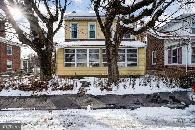 $275,000 | 2215 Main Street, Mohrsville, PA 19541