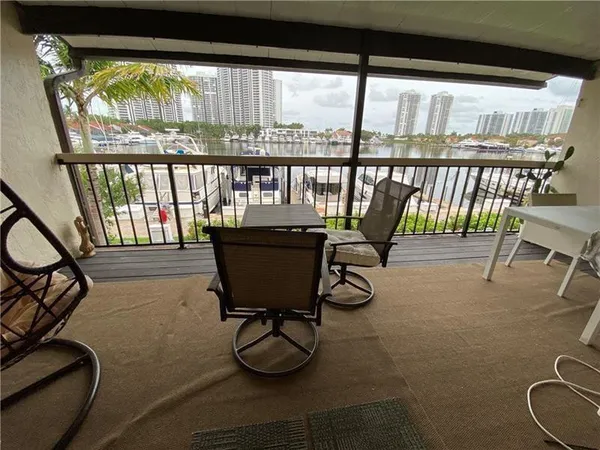 $5,000 | 21135 Helmsman Drive, Unit O12, Miami, FL 33180