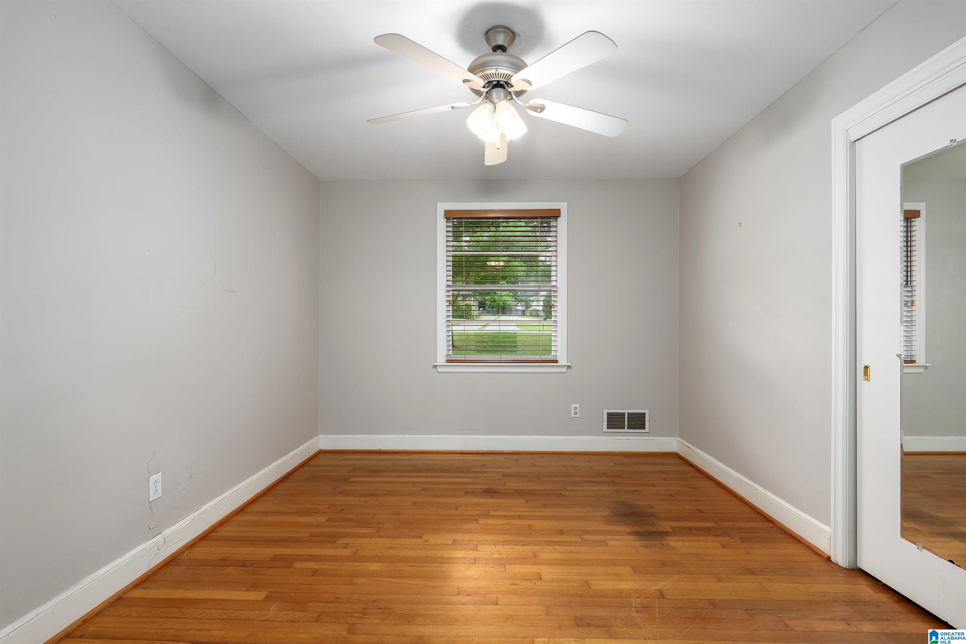 2005 Southwood Road Birmingham, AL 35216 - Photo 12 of 17