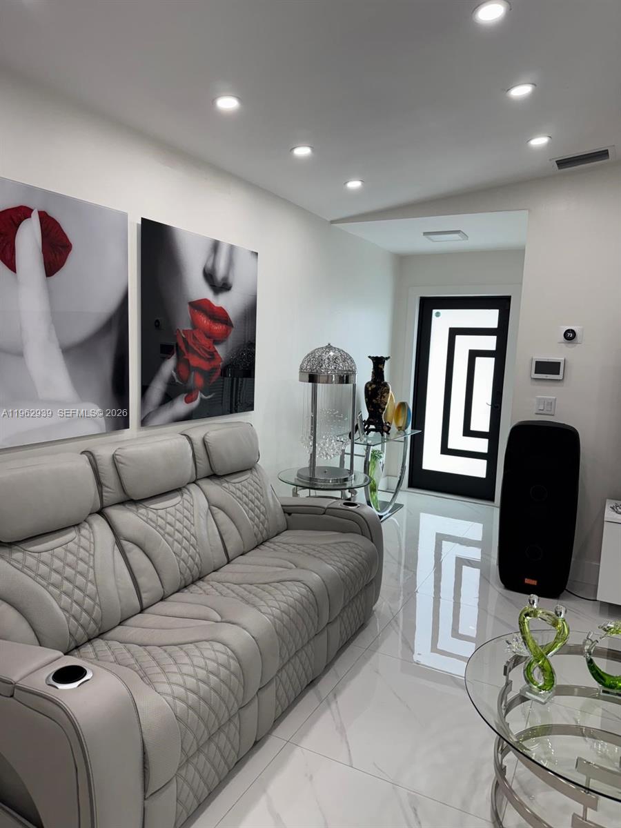 19234 Southwest 121st Court Miami, FL 33177 - Photo 14 of 41