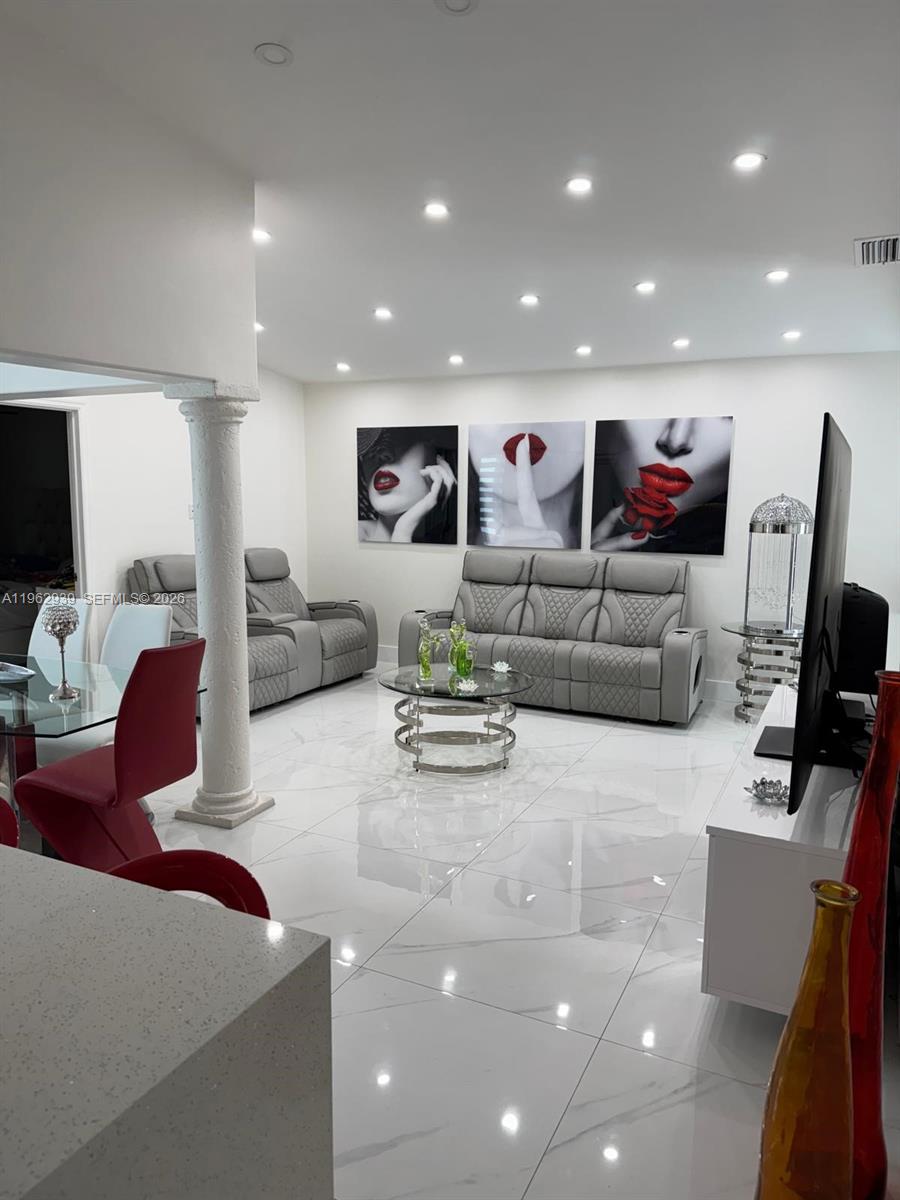 19234 Southwest 121st Court Miami, FL 33177 - Photo 16 of 41