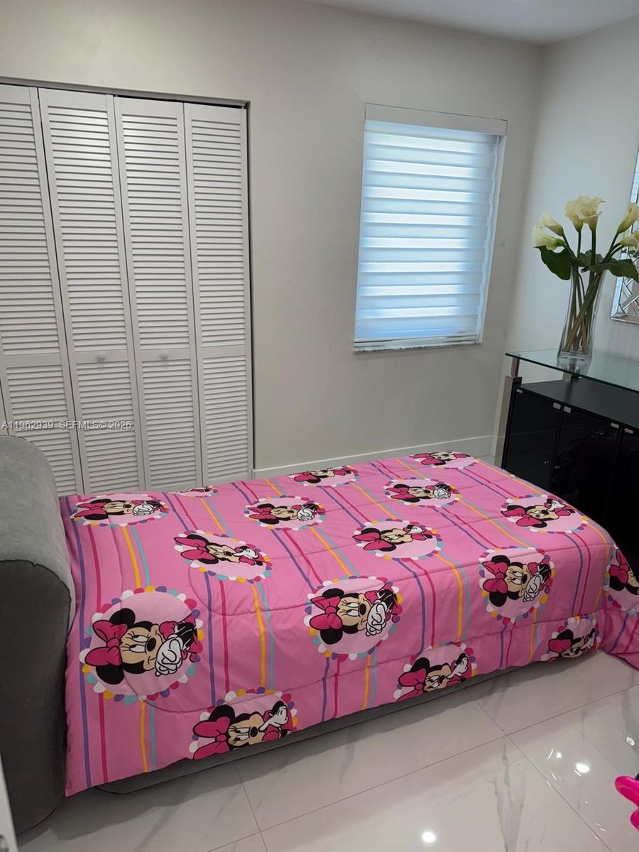 19234 Southwest 121st Court Miami, FL 33177 - Photo 28 of 41