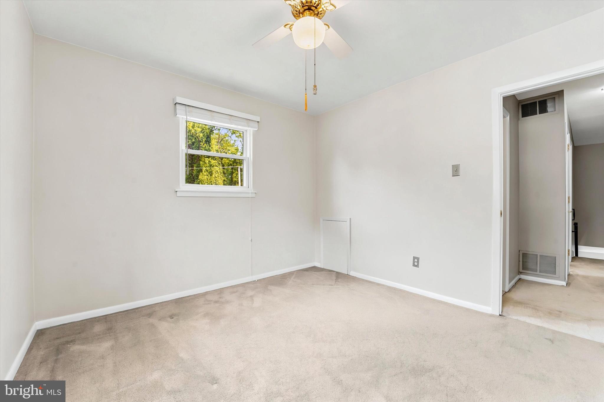 303 Glendale Road Havertown, PA 19083 - Photo 29 of 38