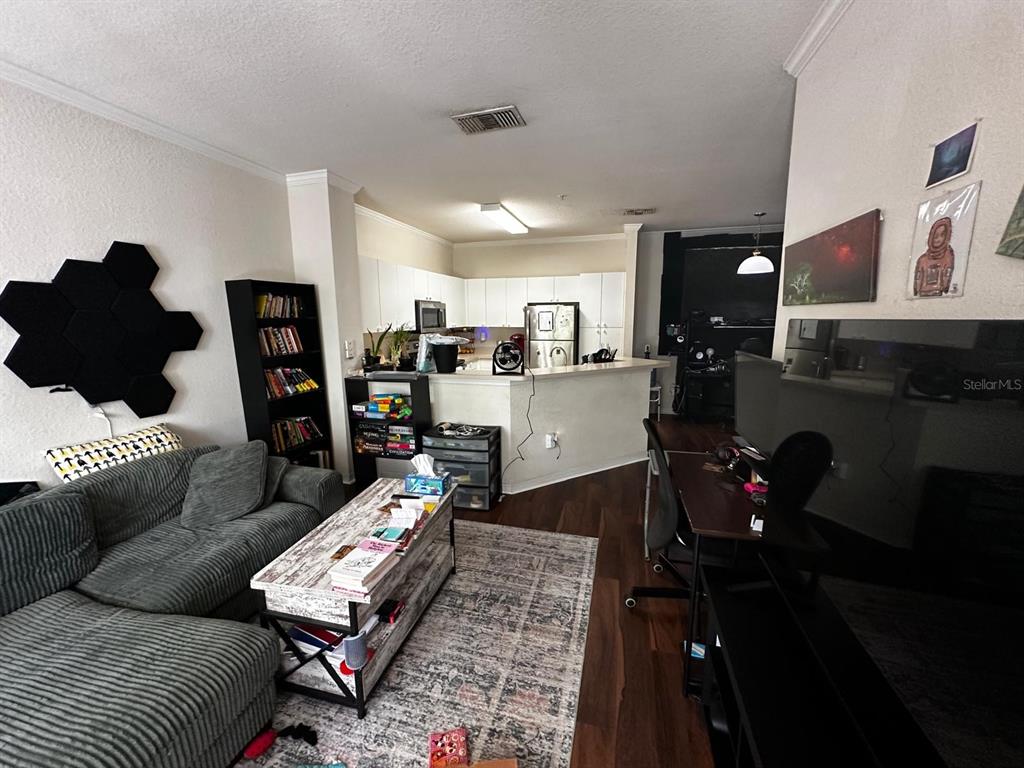 3605 Conroy Road, Unit 524 Orlando, FL 32839 - Photo 9 of 10 Gallery Image 9