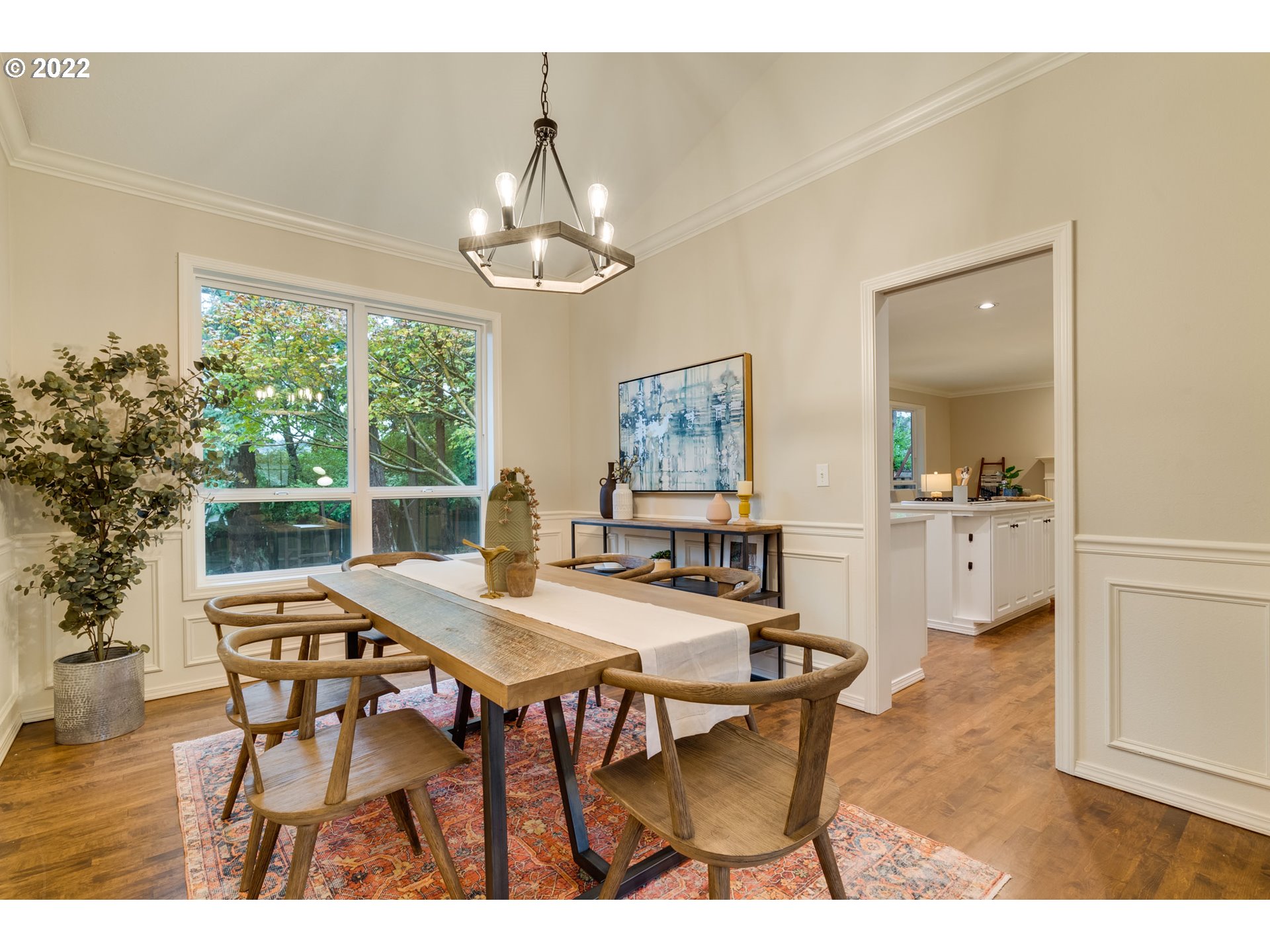 4227 South Pendleton Street Portland, OR 97221 - Photo 8 of 32 Dining Room