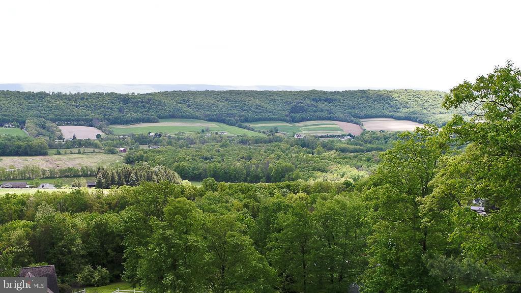 560 Hemlock Road Tamaqua, PA 18252 - Photo 14 of 45 Gallery Image 14