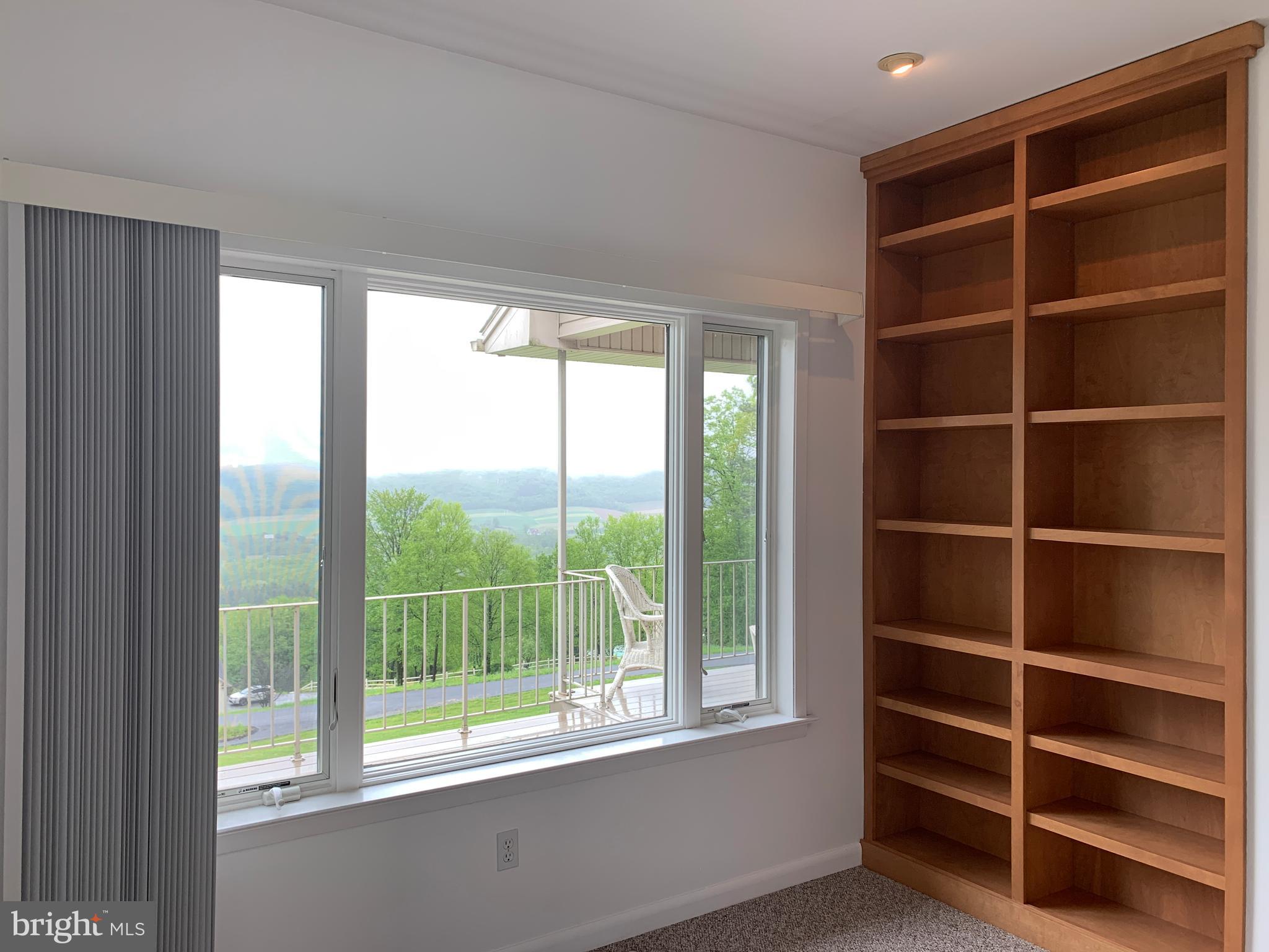 560 Hemlock Road Tamaqua, PA 18252 - Photo 26 of 45 Built-in book case in bed room #3