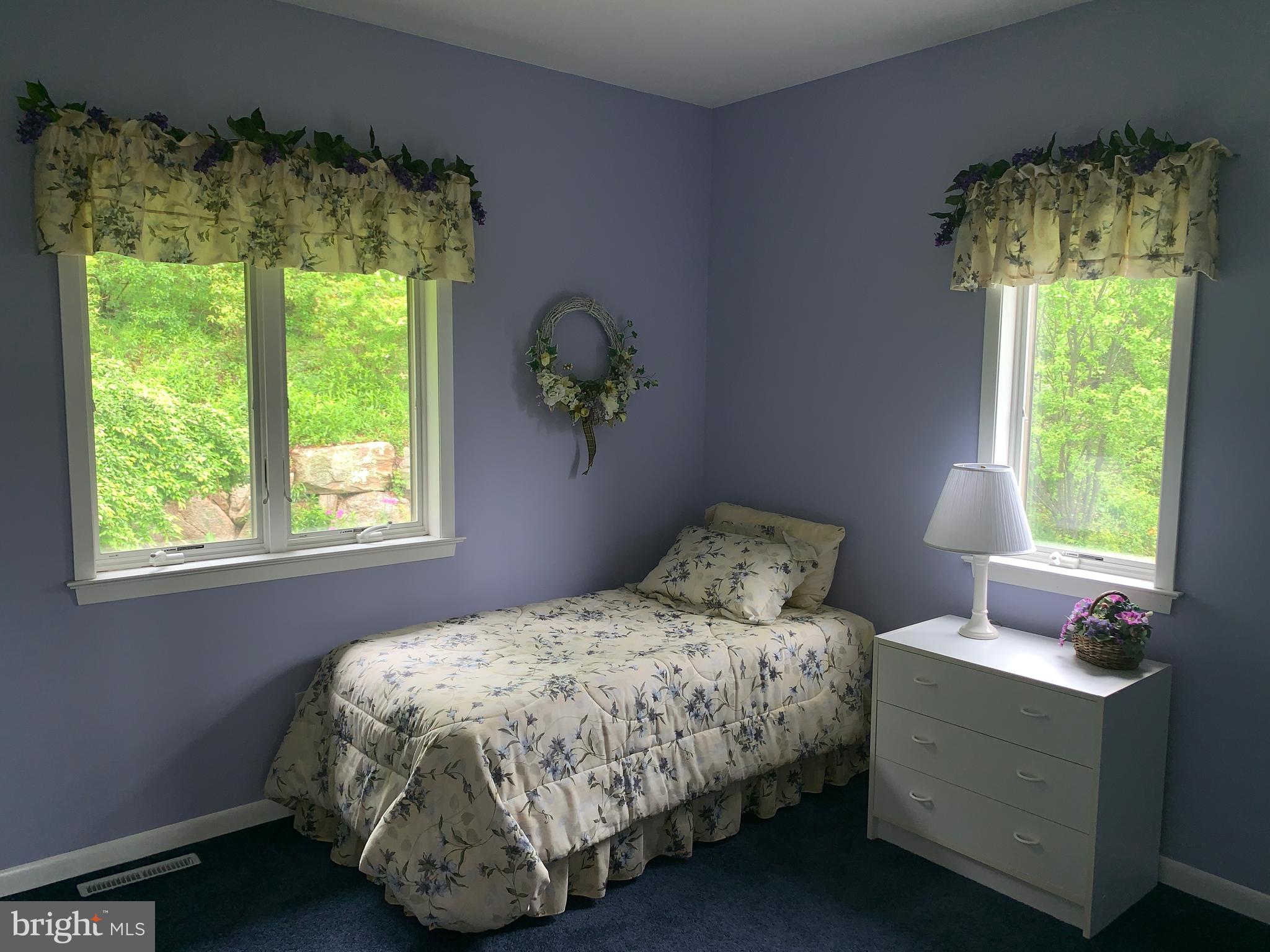560 Hemlock Road Tamaqua, PA 18252 - Photo 30 of 45 Bed #2