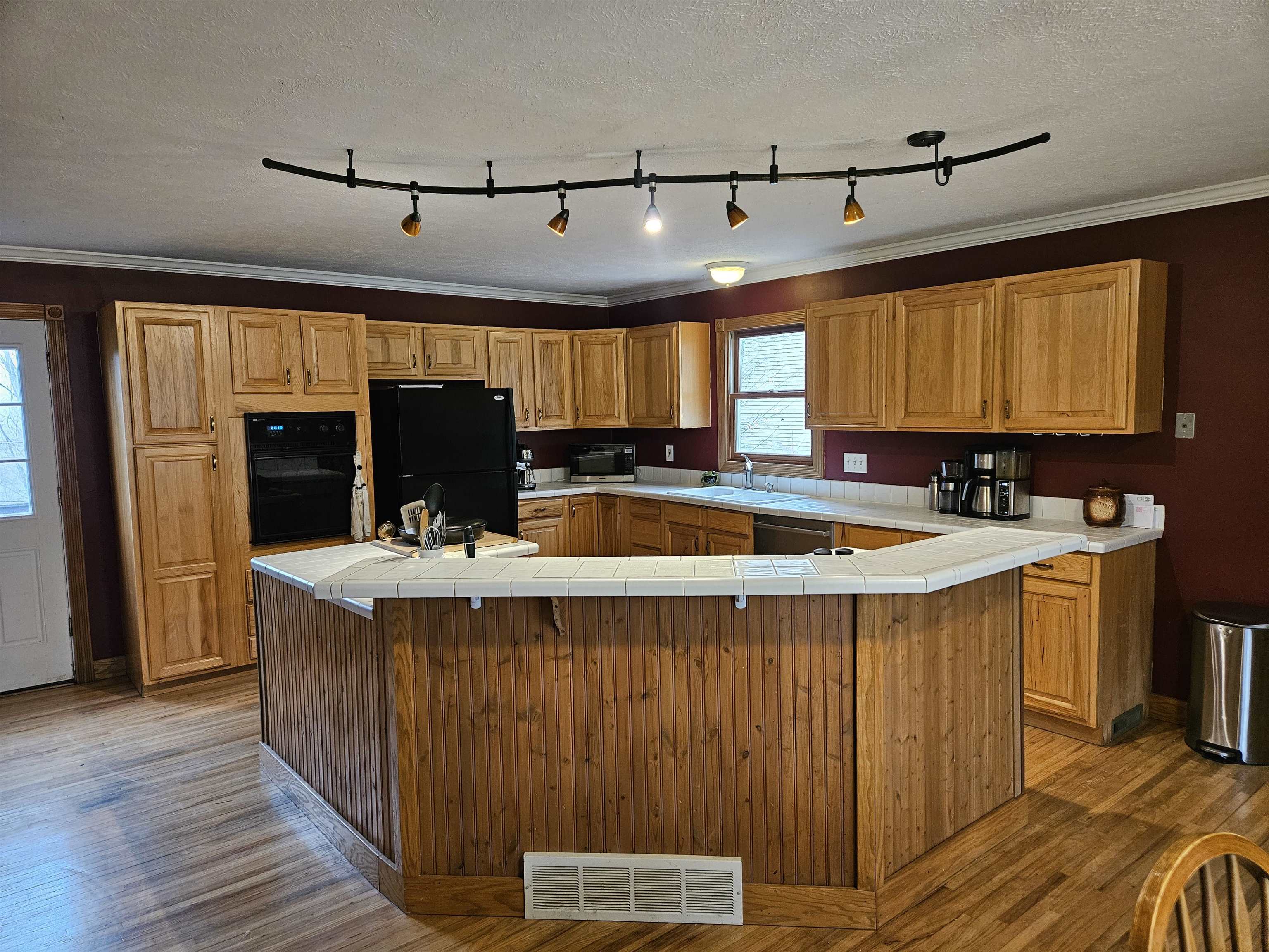 2475 East Potter Road Traverse City, MI 49696 - Photo 16 of 40 Gallery Image 16