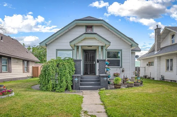 $350,000 | 714 East Montgomery Avenue, Spokane, WA 99207
