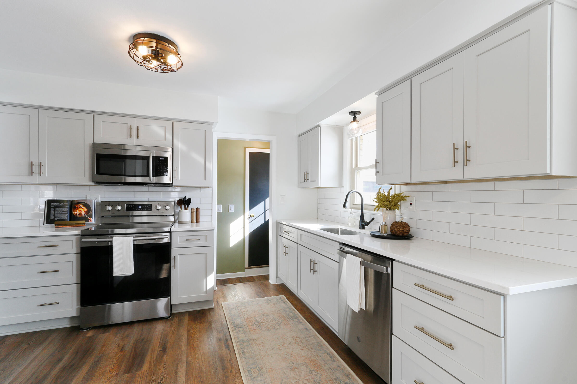 3356 South Honey Creek Drive, Milwaukee, WI 53219 Compass