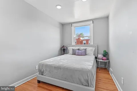 $265,000 | 161 East Fariston Drive, Philadelphia, PA 19120