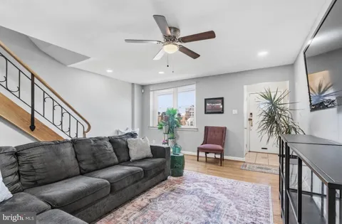 $265,000 | 161 East Fariston Drive, Philadelphia, PA 19120