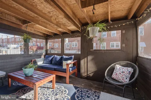 $265,000 | 161 East Fariston Drive, Philadelphia, PA 19120