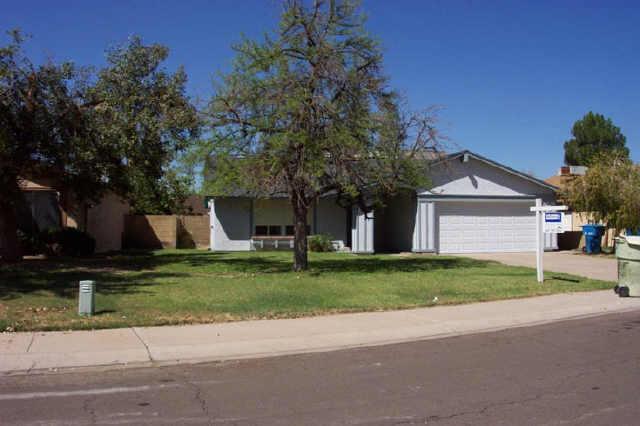 1720 East Apollo Road Phoenix, AZ 85042 - Photo 1 of 1 Primary Photo