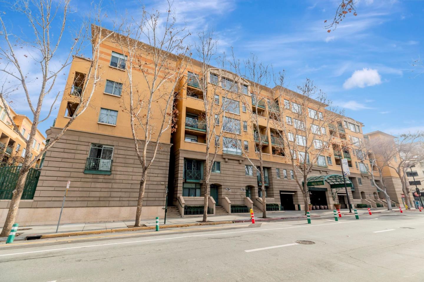 144 South 3rd Street, Unit 433 San Jose, CA 95112 - Photo 7 of 66 a front view of a building