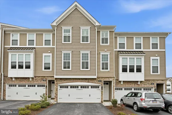 $624,900 | 12 Lila Lane, Downingtown, PA 19335
