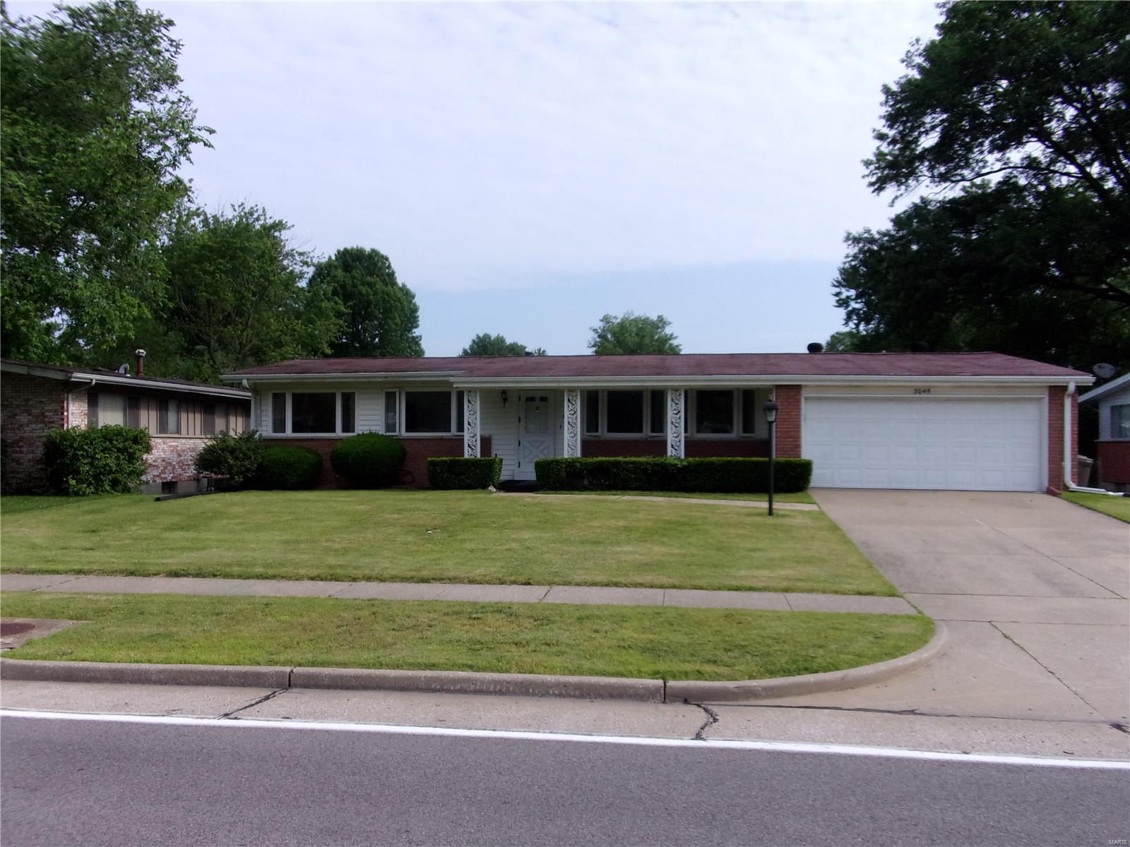 3045 Parker Road Florissant, MO 63033 - Photo 1 of 17 Gallery Image 1