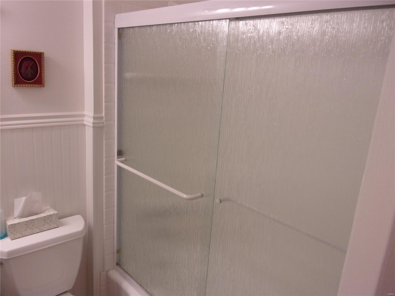 3045 Parker Road Florissant, MO 63033 - Photo 11 of 17 Gallery Image 11