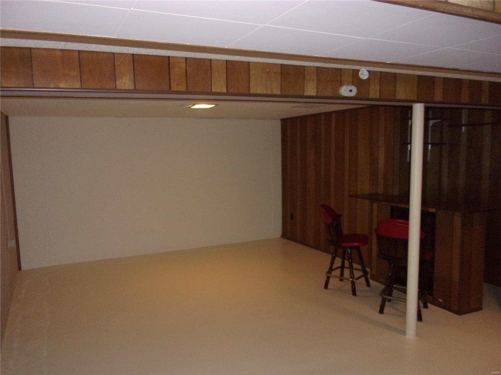 3045 Parker Road Florissant, MO 63033 - Photo 12 of 17 Gallery Image 12
