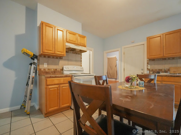 336 Legion Avenue, Unit 1 New Haven, CT 06519 - Photo 10 of 10 a view of a dining room with furniture