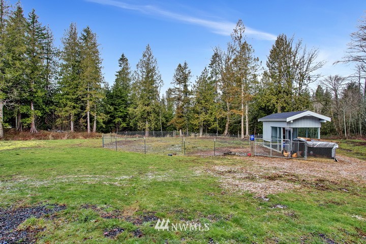 5550 Noon Road Bellingham, WA 98226 - Photo 2 of 25